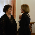 С лева на десно: проф. др Дубравка Јовичић, Декан ФМУ, проф. др Љиљана Мркић Поповић, Ректор Универзитета уметности