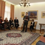 СЛАВЕНКО САЛЕТОВИЋ  Редовни професор на предмету  Позоришна режија на катедри за  Позоришну и  радио режију, учествовао је у образовању и дипломирању девет класа, а пет класа младих редитеља је извео самостално.  Дугогодишњи је шеф катедре за Позоришну и радио режију. У два мандата је биран за Продекана  Факултета драмских уметности у Београду, а од 1999-2000. обављао је дужност Проректора Универзитета уметности. Некадашњи председник Савета Факултета драмских уметности сада актуелни је председник  Савета  Универзитета уметности у Београду.  На позоришним сценама Новог Сада, Сарајева, Сомбора, Тузле, Шапца, Крагујевца, Зрењанина, Зајечара, Лесковца, Ниша, Пирота, Тршића, Тивта и Београда режирао је скоро сто представа. Био је и стални редитељ Драме  Српског народног позоришта у Новом Саду. За Телевизију Београд режирао је дванаест ТВ филмова и ТВ драма.  Његове представе и филмови добили су многобројне награде међу којима издвајамо: три награде Сусрета српских позоришта ’’Јоаким Вујић’’, и Стеријиног позорја у Новом Саду, две награде ’’Јованча Мицић’’ и шест награда ’’Ћуран’’, Фестивала  Дани комедије у Јагодини, награду за најбољу представу Сервантесовог фестивала у Мексику, затим на Фестивалу Југословенске телевизије у Неуму за најбољи ТВ филм, и награду Светског фестивала телевизије у Пловдиву.  Професор Салетовић добитник је и најпрестижније редитељске награде “Бојан Ступица” за најбољу представу у Србији у периоду од 2005. до 2008. године.